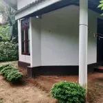 නිවසක් සහිත පර්චස් 9ක ඉඩමක් විකිණීමට